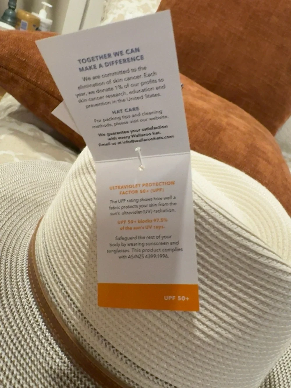 Wallaroo Petite Kristy Hat UPF 50+ NWT Ivory Taupe Sun Hat